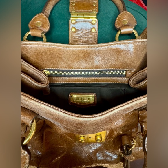 AUTHENTIC Miu Miu Side Ribbon 2 Way Warm Brown Leather Gold Tone Hardware Bag - Picture 4 of 16